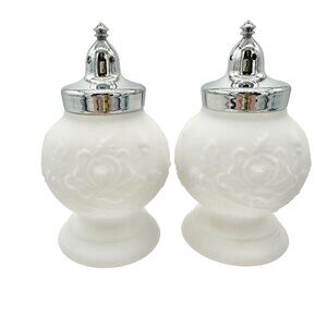 Vtg Imperial Milk Glass Ceramic Salt and Pepper Shaker Set White Silvertone Lid